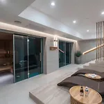 By The River Walonska 15 - Gym - Sauna - Jacuzzi Breslavia