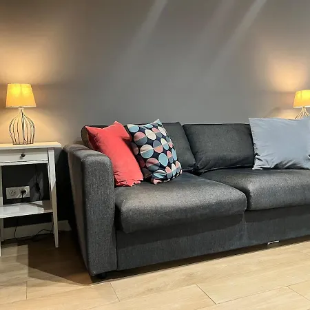 By The River Walonska 15 - Gym - Sauna - Jacuzzi * ヴロツワフ